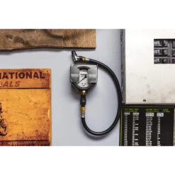 Professional 0-60 PSI Tire Gauge -Moto Core Parts 013726 Lowbrow Customs Professional0 60PSITireGauge 1533web